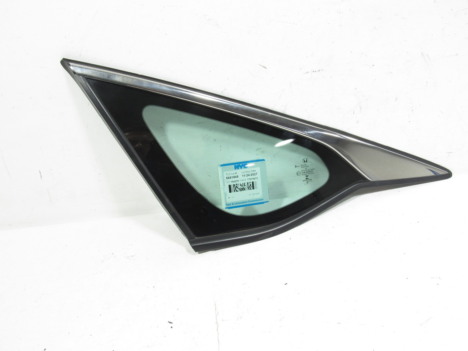 18-22 Honda Accord 2020 Rear Left Driver Quarter Window Glass ;