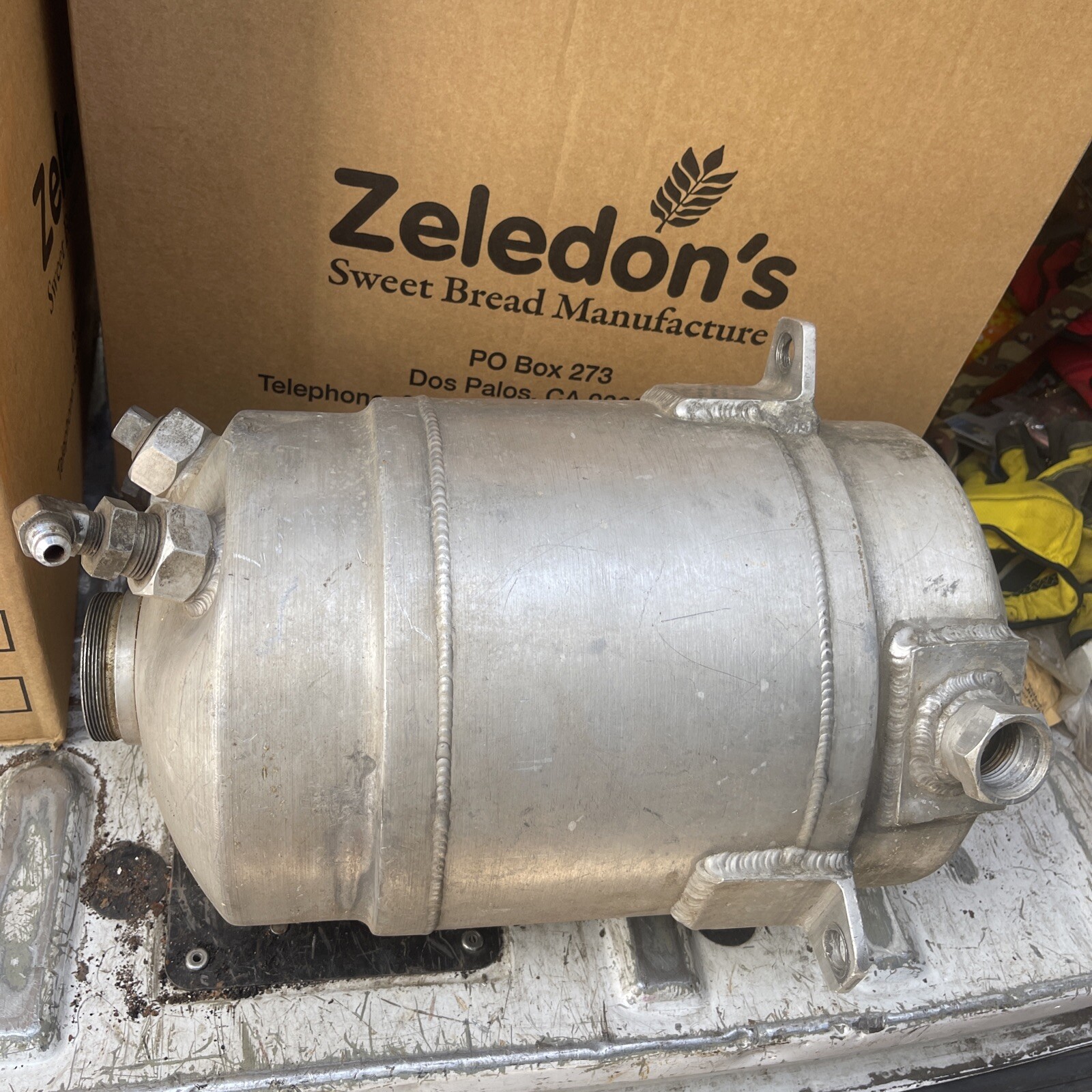 Vintage Eelco Moon 5 Gal Aluminum Fuel Tank Hot Rod Gasser 32 Ford 55 Chevy Vintage Eelco Moon 5 Gal Aluminum Fuel Tank Hot Rod Gasser 32 Ford 55 Chevy