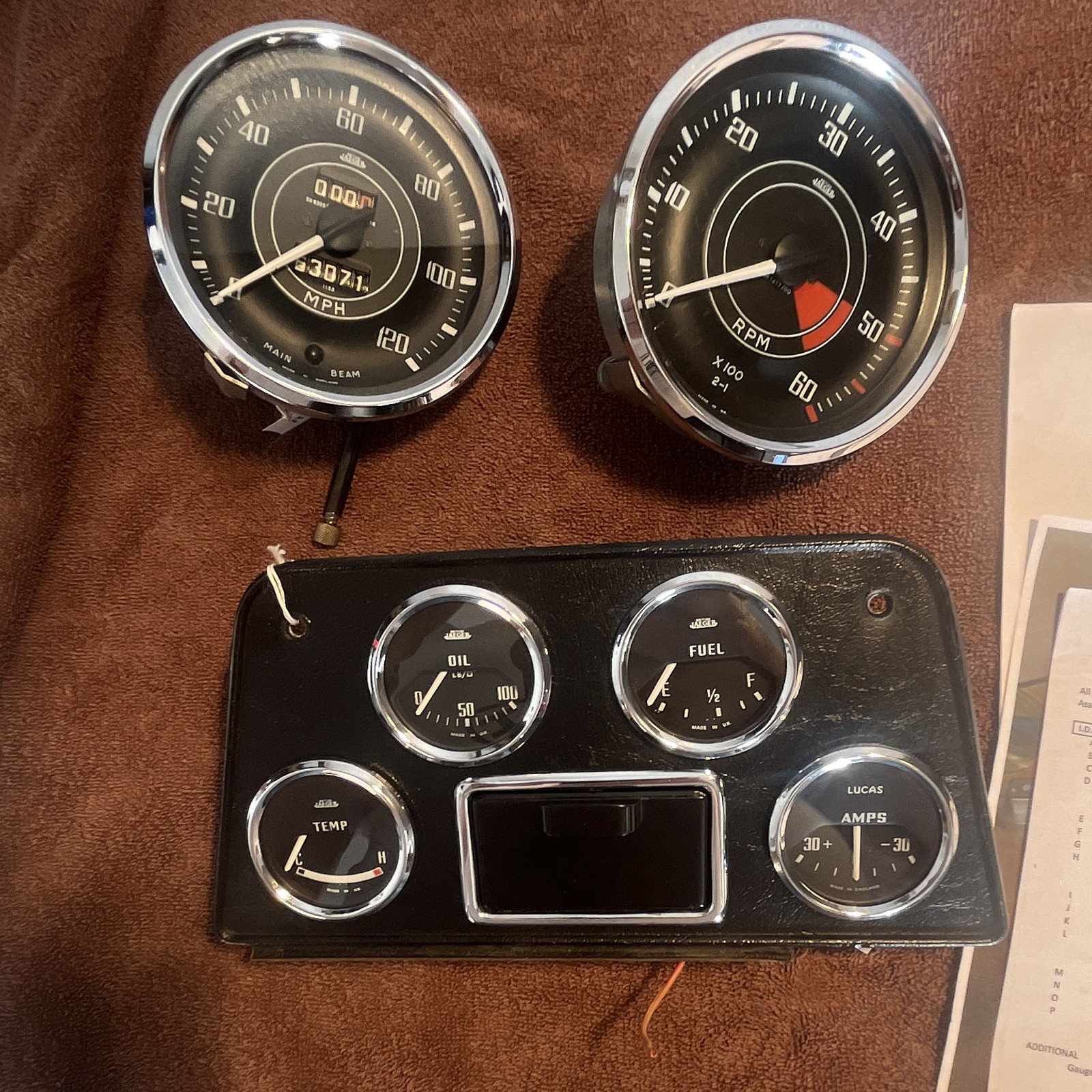 Triumph TR4 Gauges Refurbished  Triumph TR4 Gauges Refurbished 