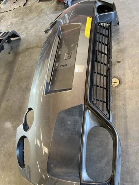 09-16 NISSAN GT-R OEM DBA REAR BUMPER COVER WITH GRILL AND REAR DIFFUSER 09-16 NISSAN GT-R OEM DBA REAR BUMPER COVER WITH GRILL AND REAR DIFFUSER