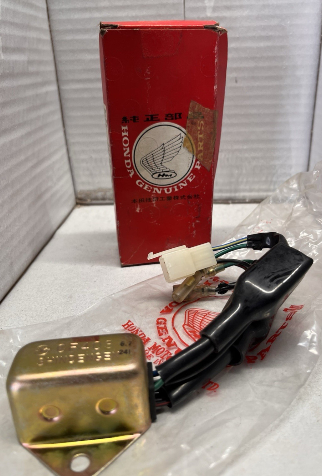 NOS Vintage Honda CDI unit 30400-429-000 XR/XL500 NOS Vintage Honda CDI unit 30400-429-000 XR/XL500