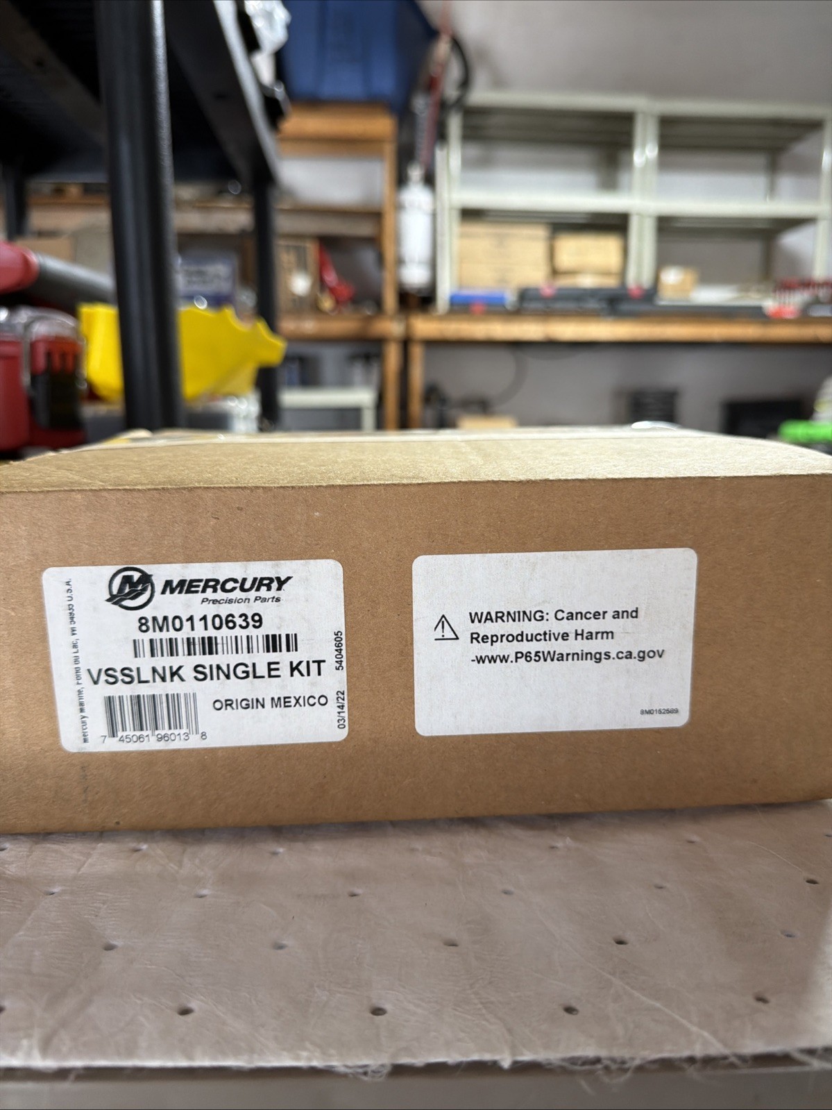 Mercury 8M0110639 Vesselview Link Single Engine OEM BRAND NEW Mercury 8M0110639 Vesselview Link Single Engine OEM BRAND NEW