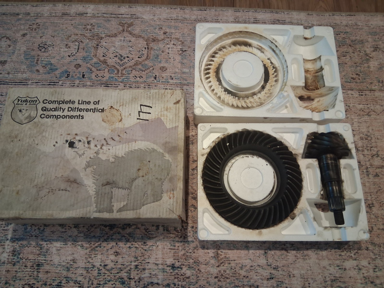 High performance Yukon Ring & Pinion gear set for Ford 8.8 High performance Yukon Ring & Pinion gear set for Ford 8.8