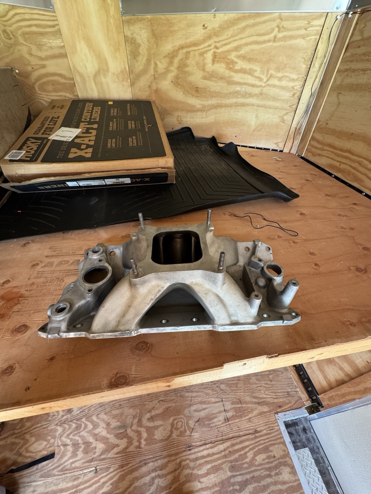 Holley Strip Dominator For SBC. Holley Strip Dominator For SBC.