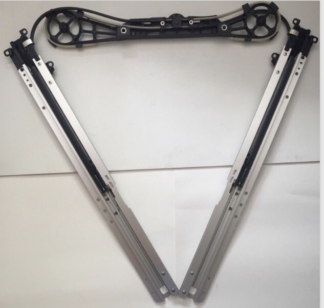 05-10 TOYOTA SCION TC PANAROMIC SUNROOF TRANSMISSION TRACK ASSEMBLY 05-10 TOYOTA SCION TC PANAROMIC SUNROOF TRANSMISSION TRACK ASSEMBLY