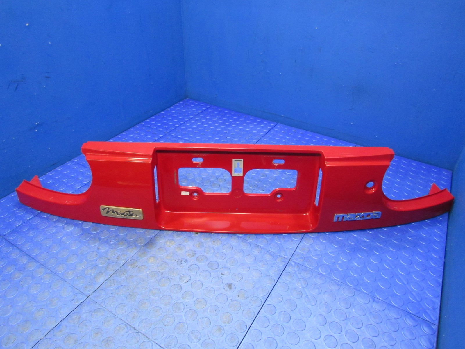 90-97 Mazda Miata MX5 NA Rear License Plate Tail Garnish Finish Panel Red 5267 90-97 Mazda Miata MX5 NA Rear License Plate Tail Garnish Finish Panel Red 5267