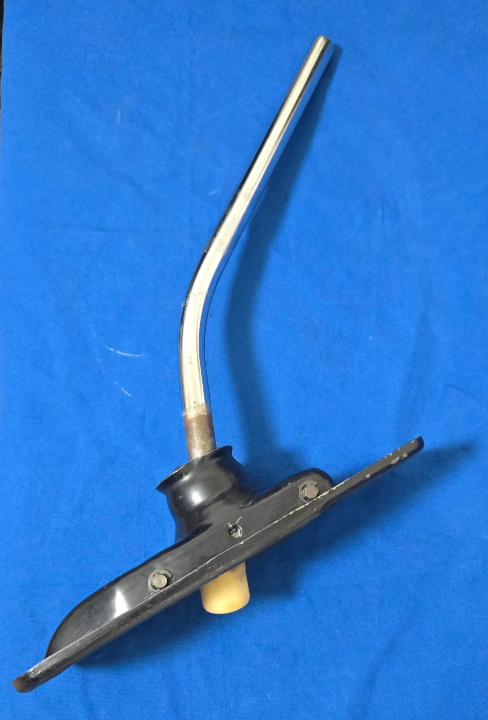 Porsche 911, 912, 914, 914-6 Floor Gear Shift Lever Assembly 1965-1972 Porsche 911, 912, 914, 914-6 Floor Gear Shift Lever Assembly 1965-1972
