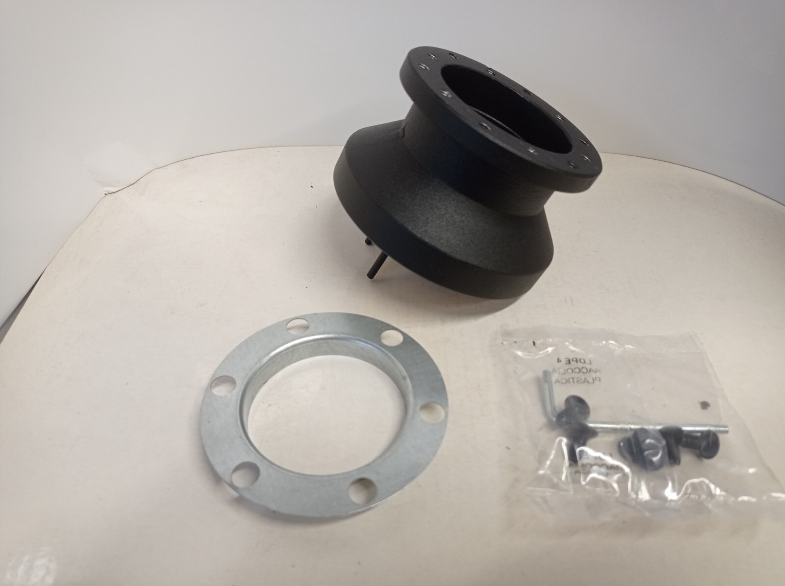 LOTUS ELAN (M100) - LOTUS ESPRIT (X180) Steering wheel hub adapter Brand new