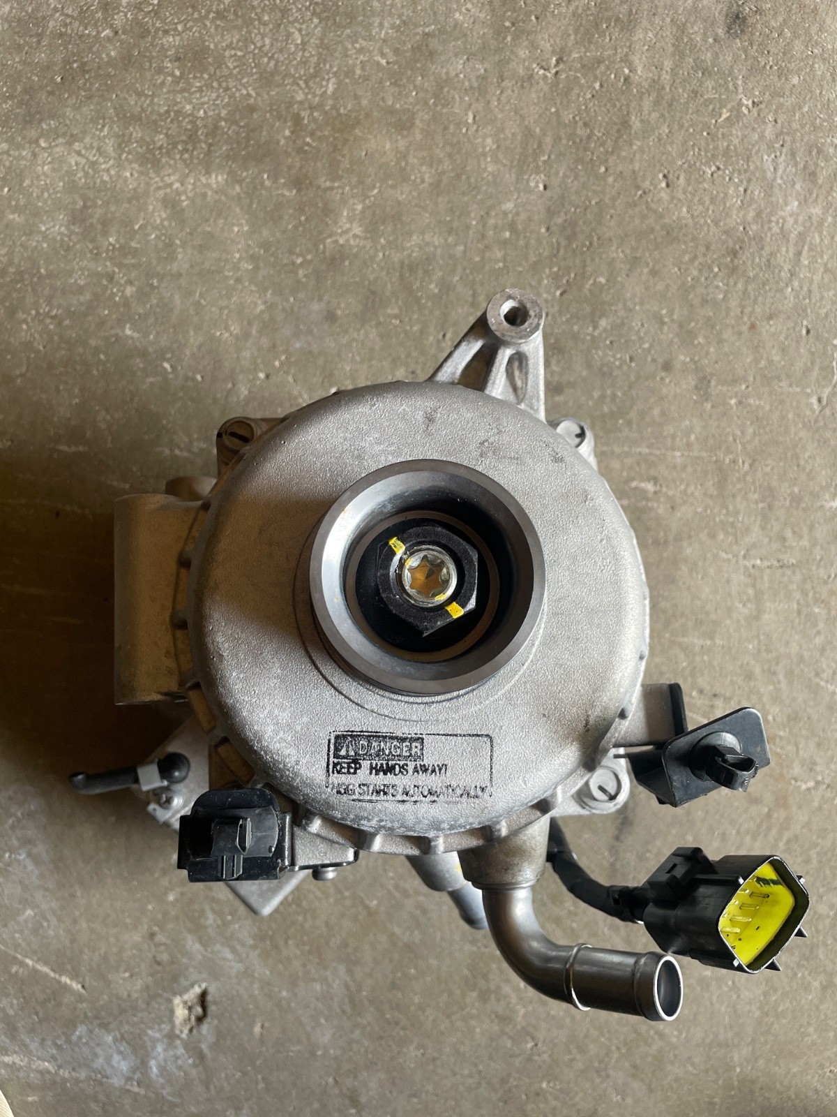 2011-2016 Kia Optima Hyundai Sonata Alternator Hybrid Generator 37390-2G920 OEM 2011-2016 Kia Optima Hyundai Sonata Alternator Hybrid Generator 37390-2G920 OEM