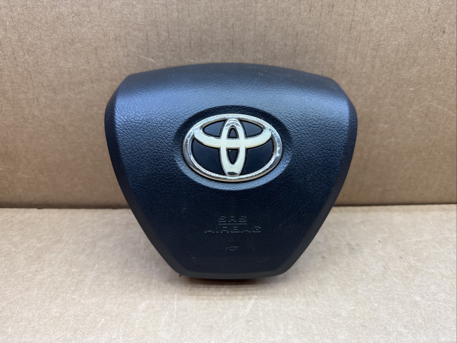 2012-2014 TOYOTA CAMRY FRONT LEFT DRIVER SIDE STEERING WHEEL AIRBAG AIR BAG 2012-2014 TOYOTA CAMRY FRONT LEFT DRIVER SIDE STEERING WHEEL AIRBAG AIR BAG