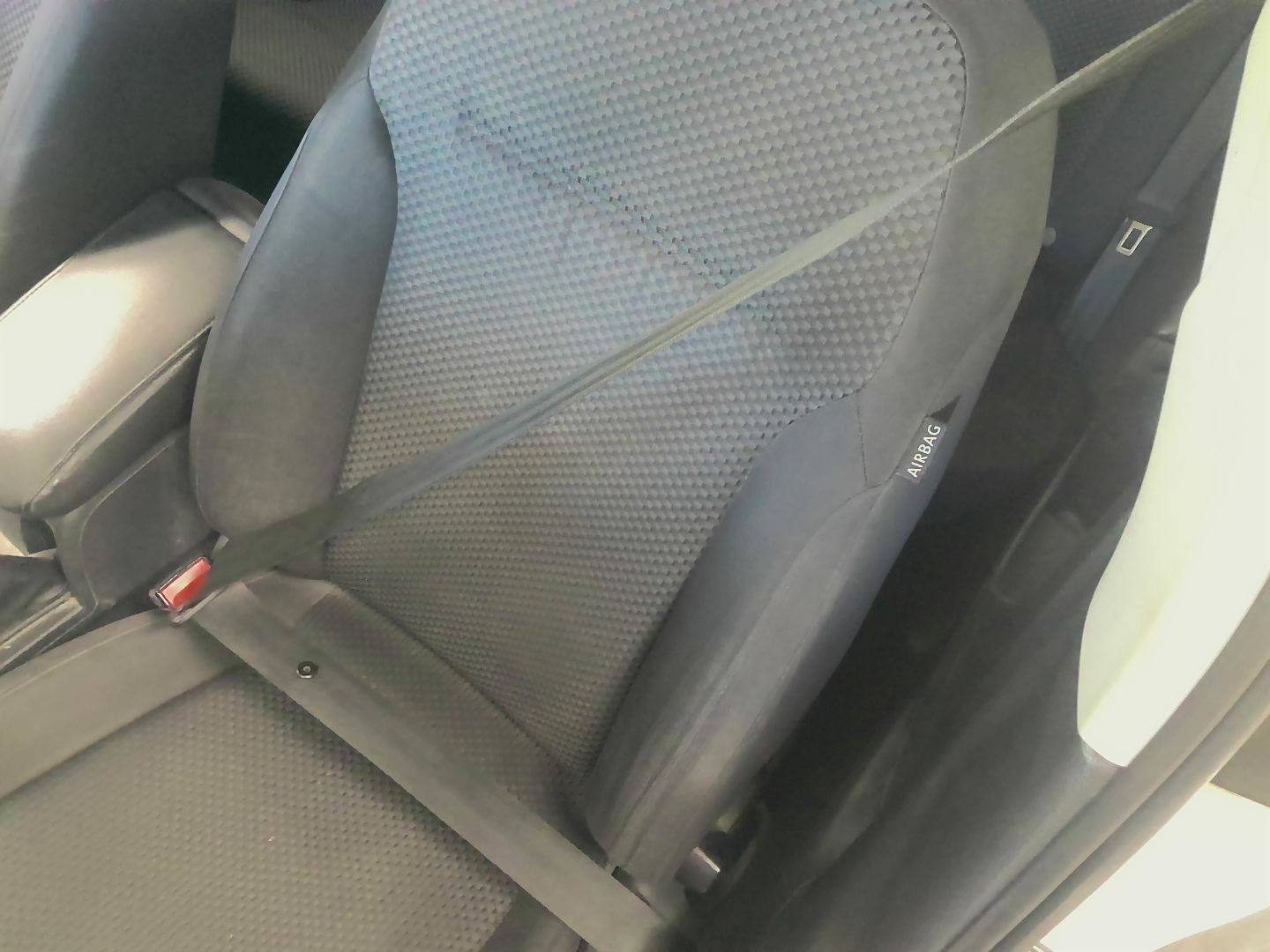 11-18 Volkswagen Jetta LH Front Seat Belt Driver Retractor Black 5C6857705BRAA