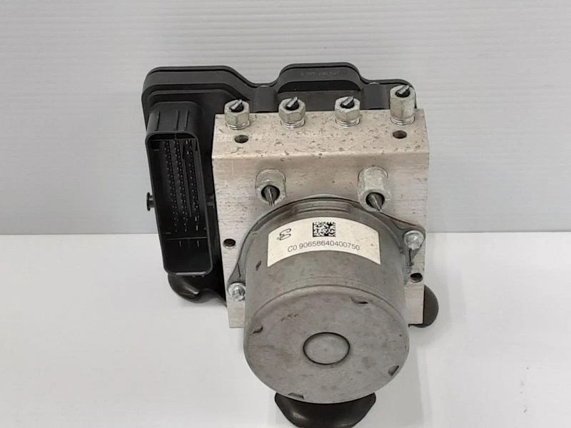 2017-2019 Honda CRV Anti-Lock Brake Pump Module Assembly AWD OEM