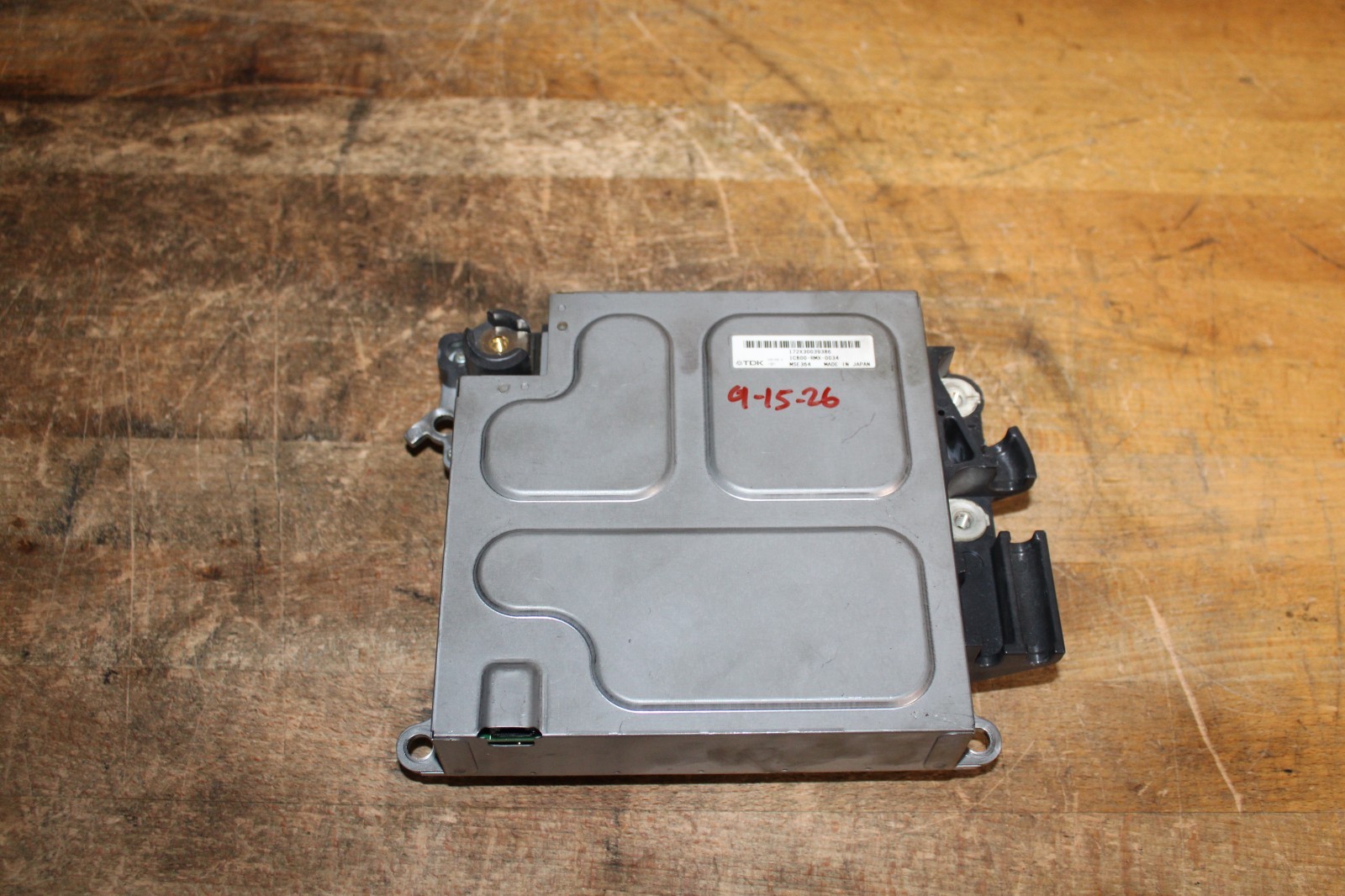 2006-2008 HONDA CIVIC DC INVERTER CONVERTER MODULE OEM HYBRID 1C800-RMX-0034 OEM 2006-2008 HONDA CIVIC DC INVERTER CONVERTER MODULE OEM HYBRID 1C800-RMX-0034 OEM