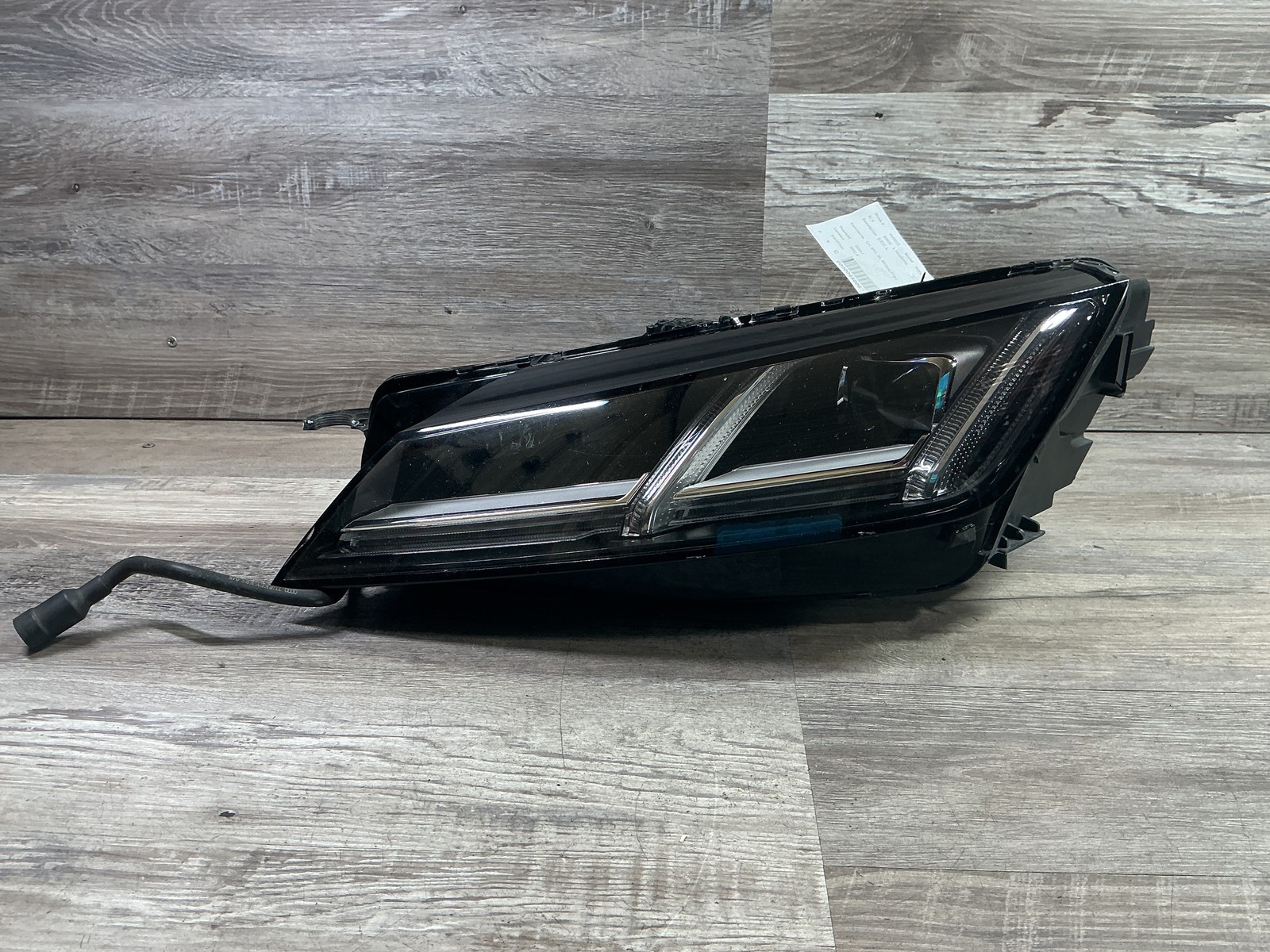 USED - 2016-2023 Audi TT L Headlamp LED - OEM USED - 2016-2023 Audi TT L Headlamp LED - OEM