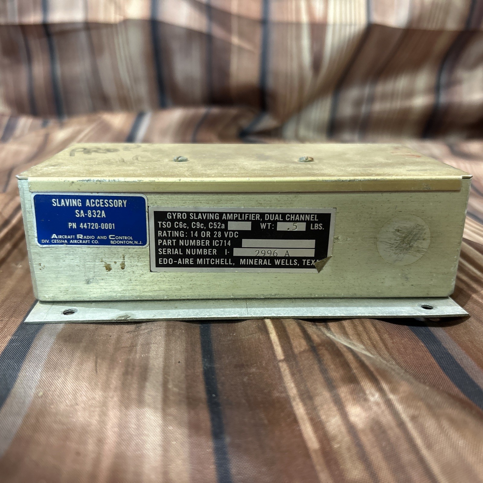 l ARC Gyro Slaving Amplifier Dual Channel P/N SA-832A (1022-732) l ARC Gyro Slaving Amplifier Dual Channel P/N SA-832A (1022-732)