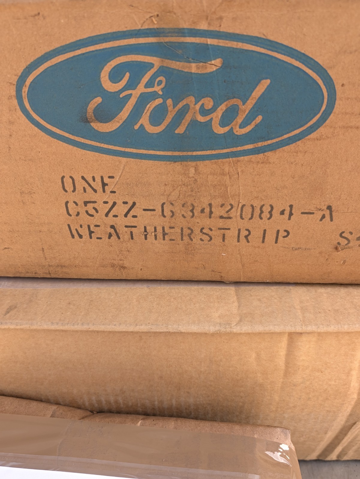 1965 1966 Mustang GT Shelby NOS FASTBACK REAR BACK WINDOW GLASS WEATHERSTRIP 1965 1966 Mustang GT Shelby NOS FASTBACK REAR BACK WINDOW GLASS WEATHERSTRIP