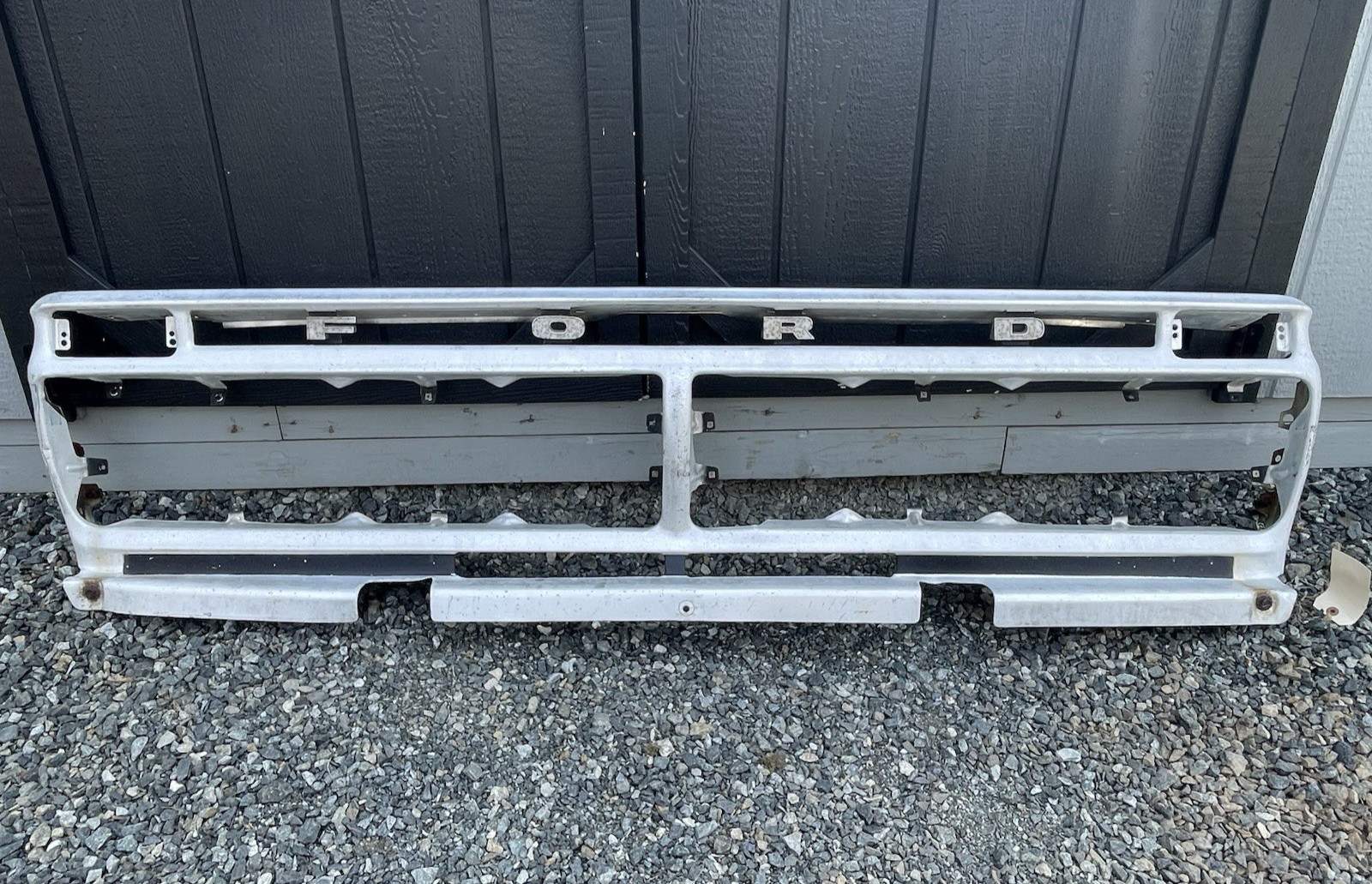 1973 1977 Ford F100 Front Grille OEM