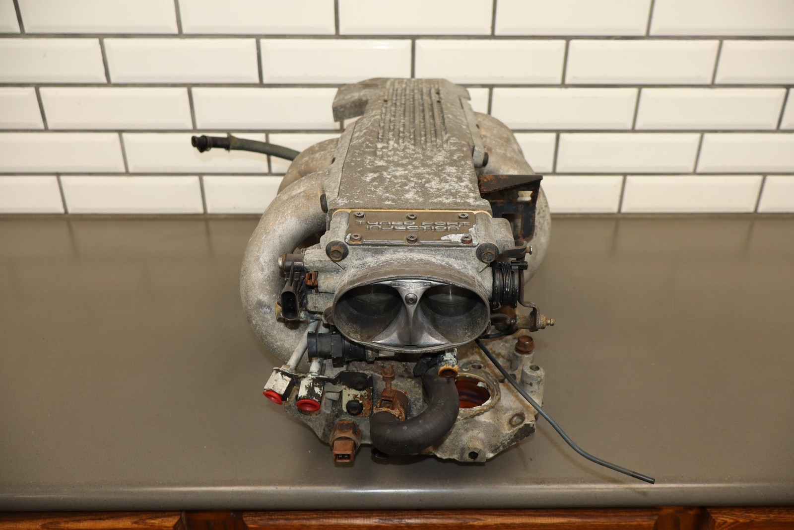 85-91 Chevy C4 Corvette L98 Intake Manifold Complete