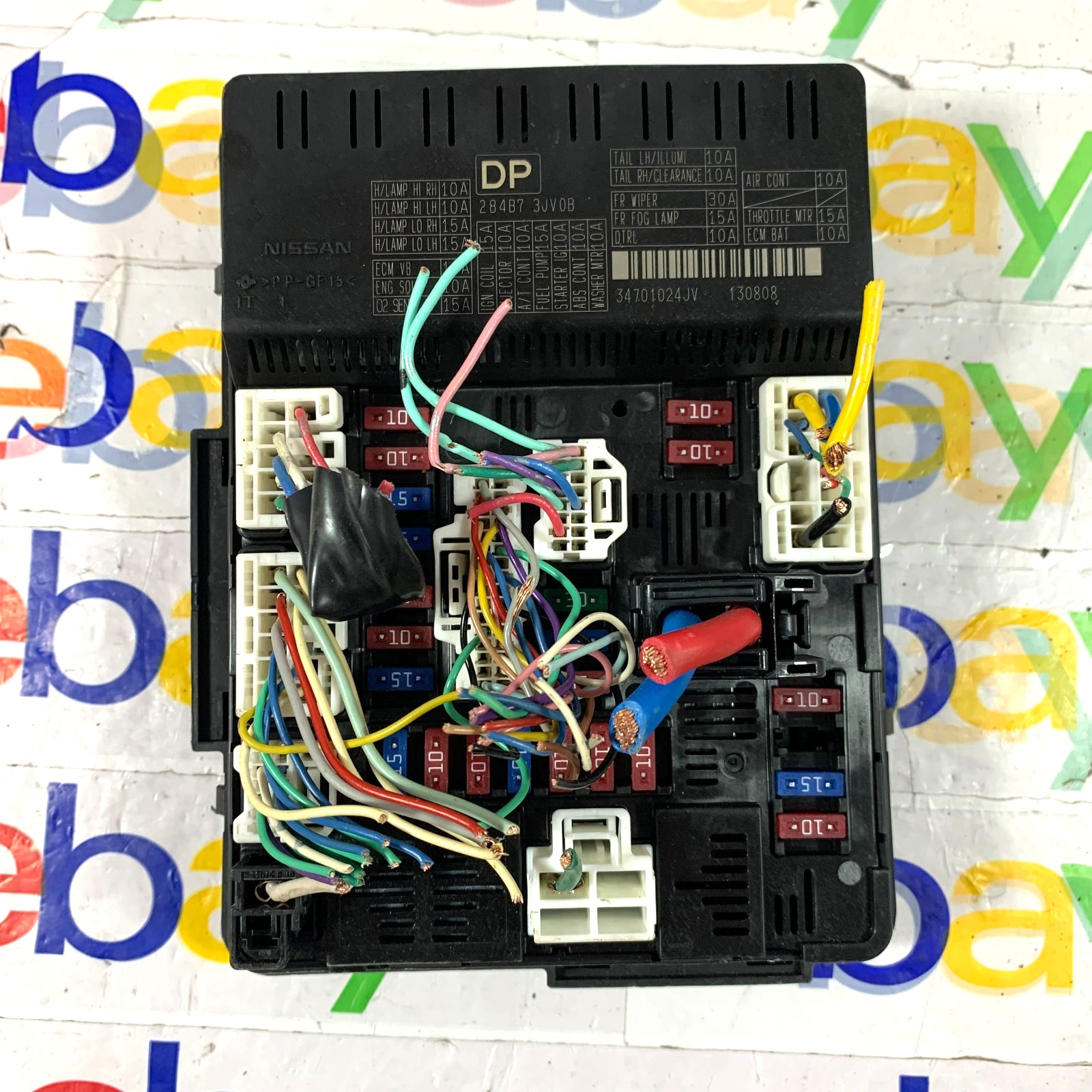 2006 - 2015 Nissan Pathfinder Ipdm Body Control Module Fuse Box 284B7 3Jv08
