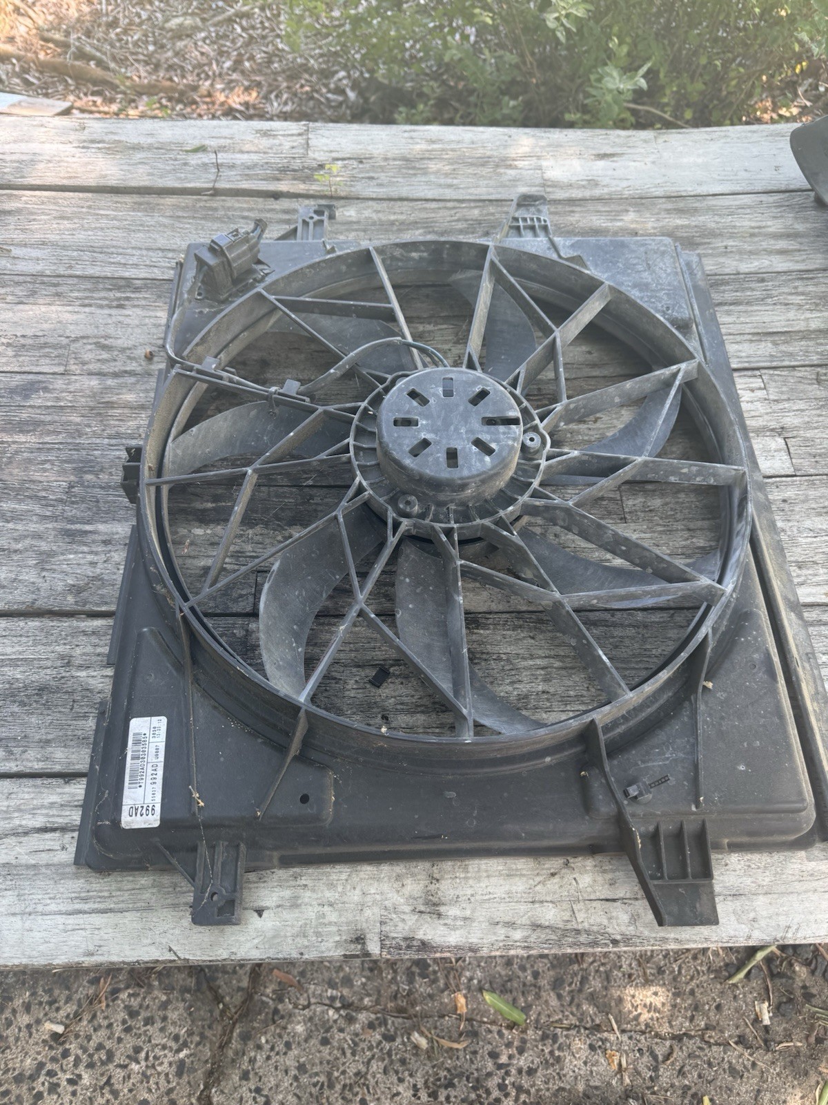 2015 Jeep Grand Cherokee Coolant Fan Shroud Factory Mopar 2015 Jeep Grand Cherokee Coolant Fan Shroud Factory Mopar