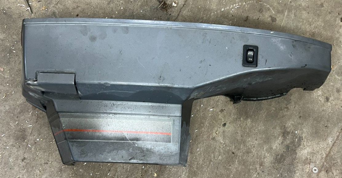 *89-95 Mercury Mariner 2197-9745 9745A6 Starboard Lower Cowl Cowling 105-200 HP *89-95 Mercury Mariner 2197-9745 9745A6 Starboard Lower Cowl Cowling 105-200 HP