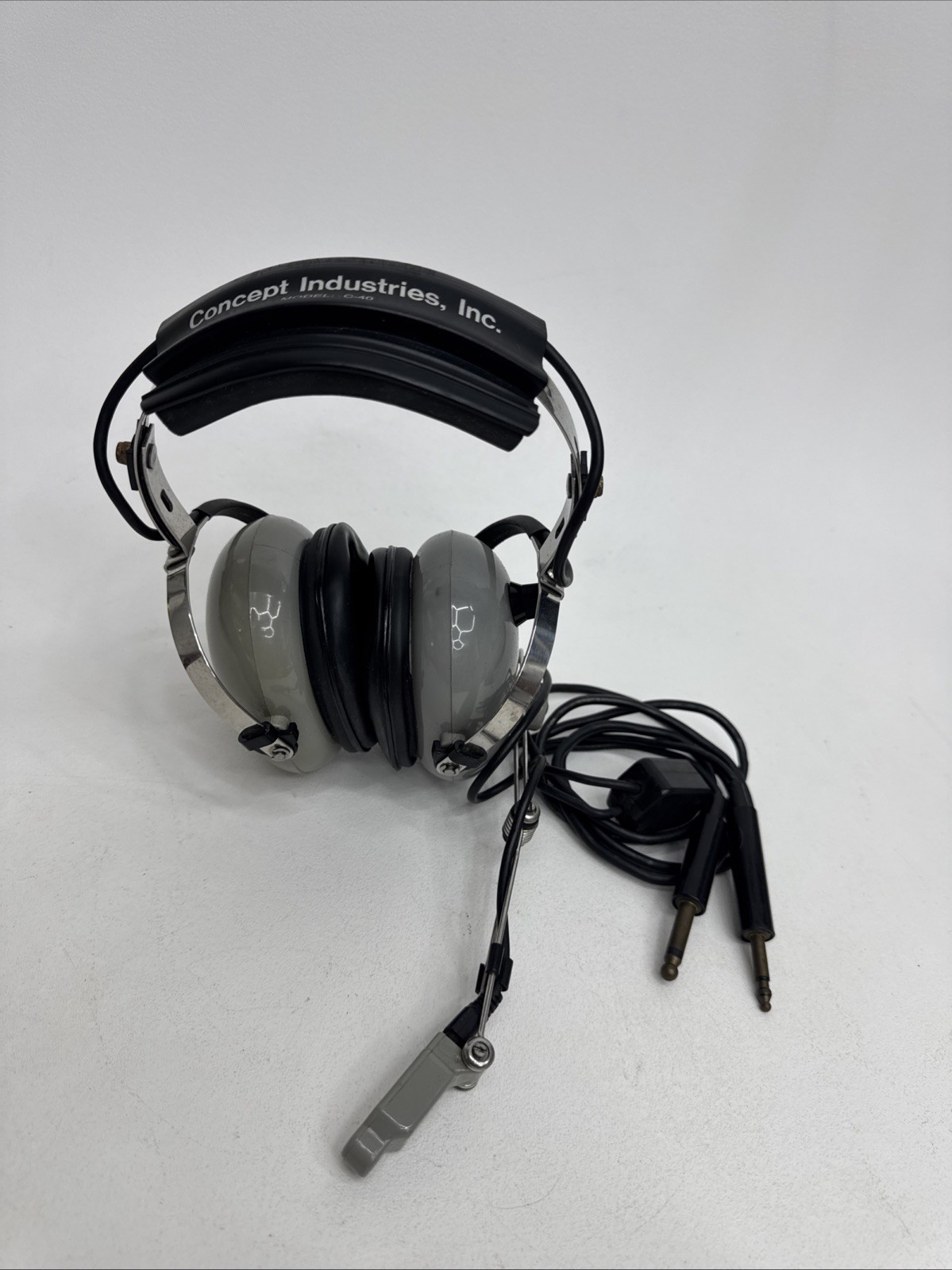 Soft Comm Concept Industries Pilot Headphones Stereo Headset Model C-40 Soft Comm Concept Industries Pilot Headphones Stereo Headset Model C-40