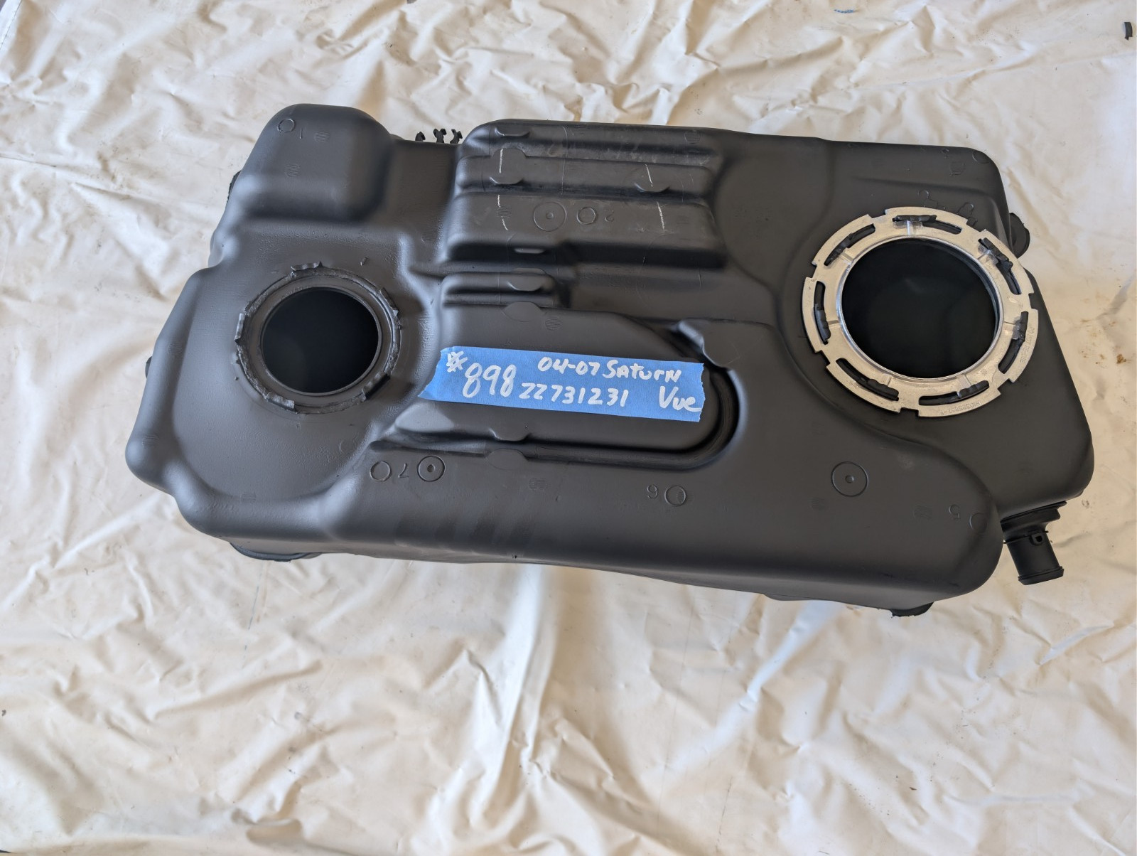04 05 06 07 Saturn Vue Gas Fuel Tank #22731231 FWD and AWD #898 04 05 06 07 Saturn Vue Gas Fuel Tank #22731231 FWD and AWD #898