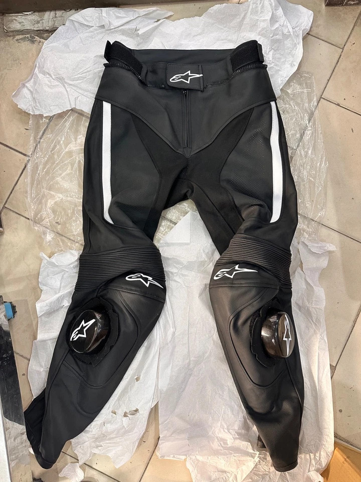 Alpinestars Original Cowhide Leather Pants\\Trouser, Biker\'s Racing Leather Pants Alpinestars Original Cowhide Leather Pants\\Trouser, Biker\'s Racing Leather Pants