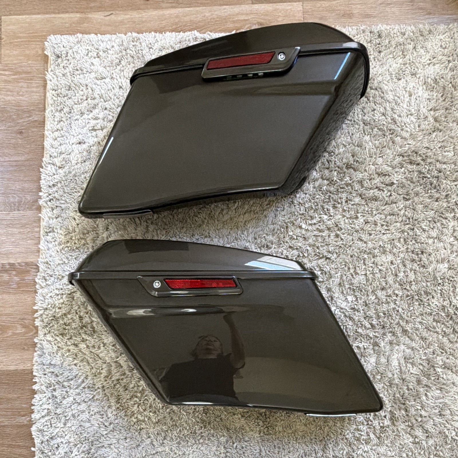 Genuine OEM Harley Davidson Stretched Saddlebags 2014-23 Touring River Rock Gray Genuine OEM Harley Davidson Stretched Saddlebags 2014-23 Touring River Rock Gray
