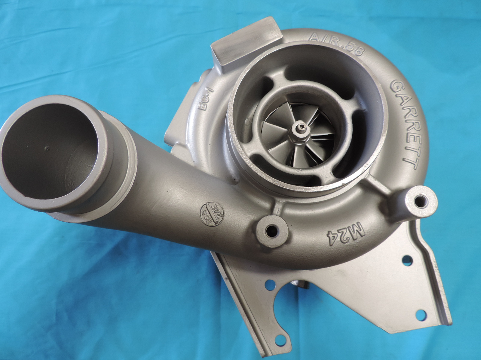 Hino 268 Ranger UD Truck JO8E GT4082KLNV Garrett Genuine OEM Turbo Turbocharger