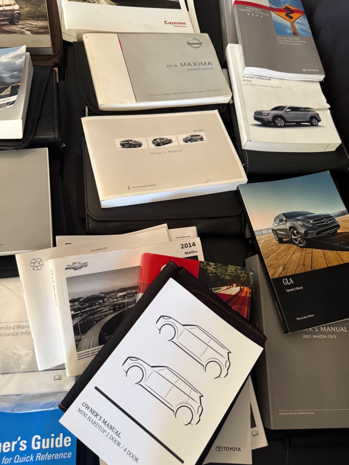 Car MANUALS LOT OF OWNERS MANUAL 25 RESALE BOOKS Lexus Mercedes-Benz Car MANUALS LOT OF OWNERS MANUAL 25 RESALE BOOKS Lexus Mercedes-Benz