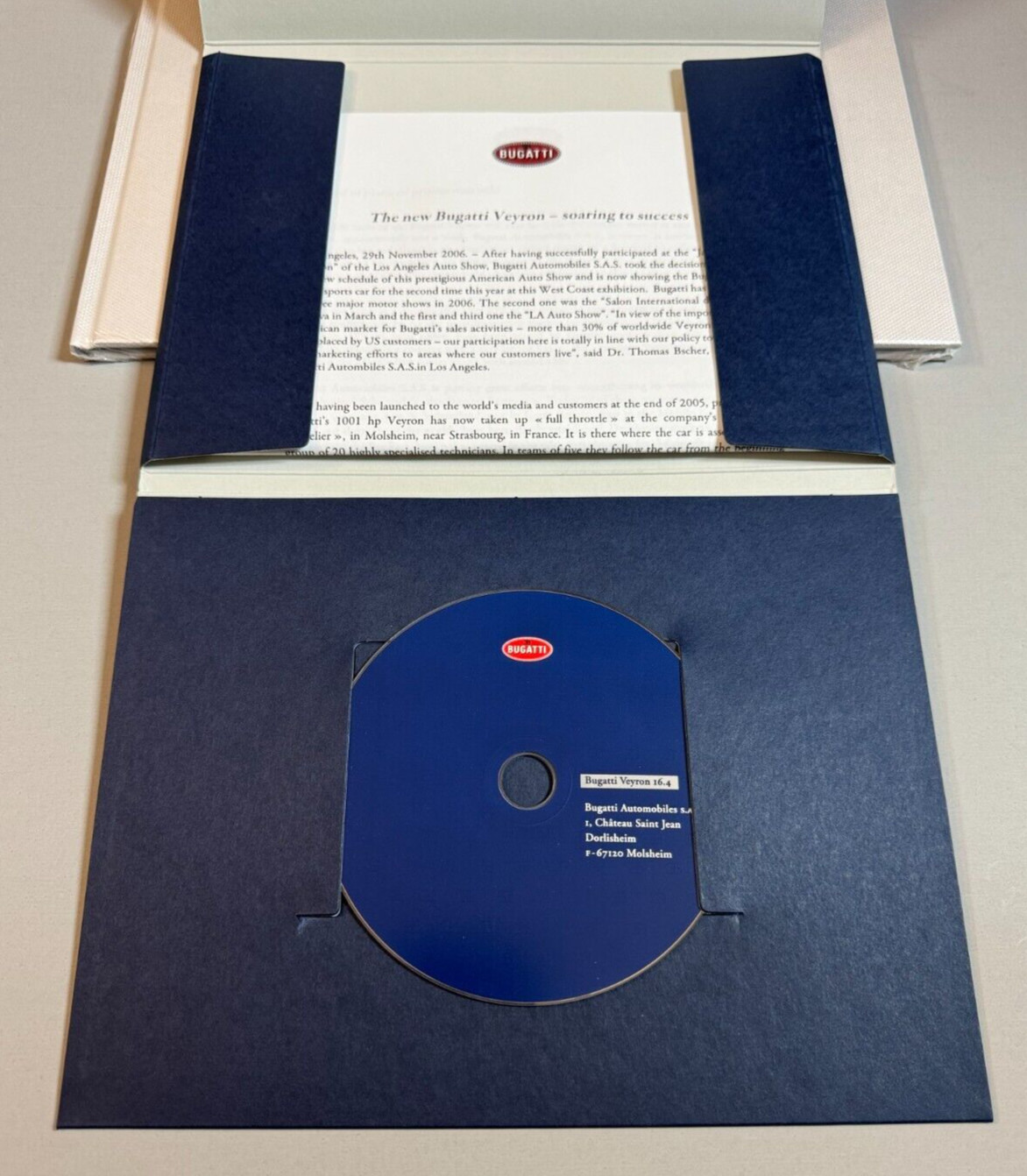 2006 Bugatti Veyron multimedia CD Los Angeles Press Kit 2006 Bugatti Veyron multimedia CD Los Angeles Press Kit
