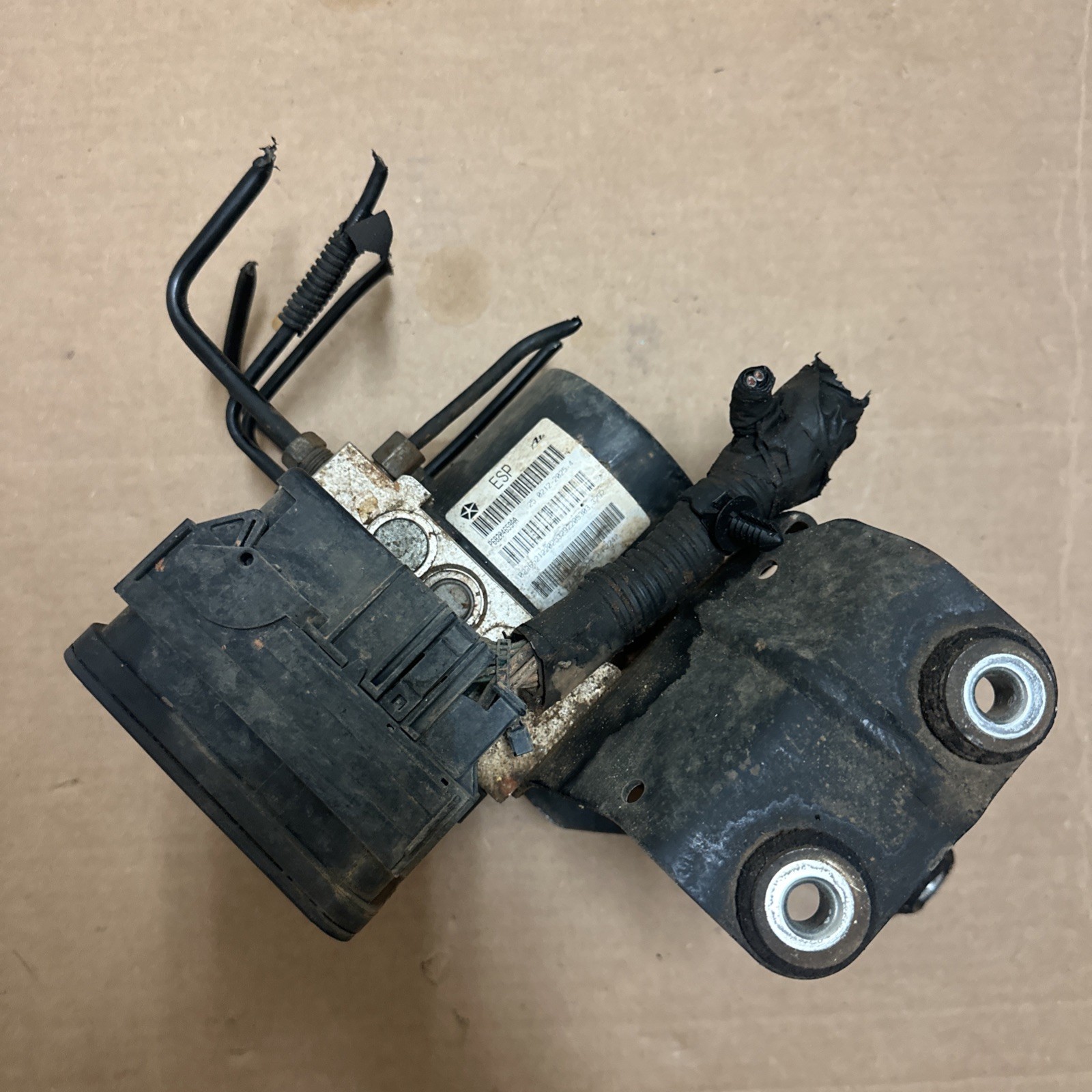 2013  2014 2015 2016 2017 2018 Dodge Ram 1500 Abs PumpModule Assembly 68204659