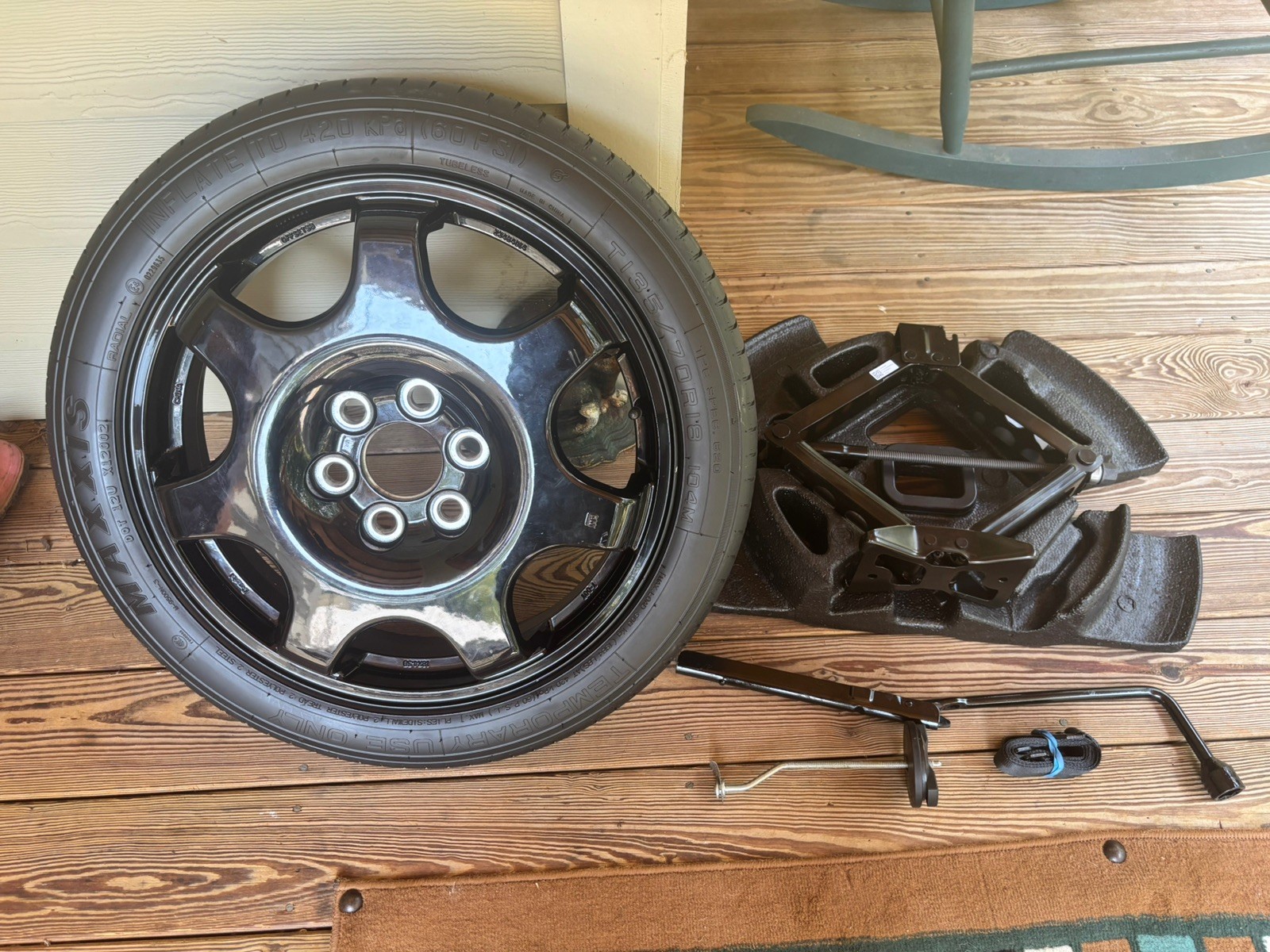 EMERGENCY SPARE TIRE 18\ EMERGENCY SPARE TIRE 18\