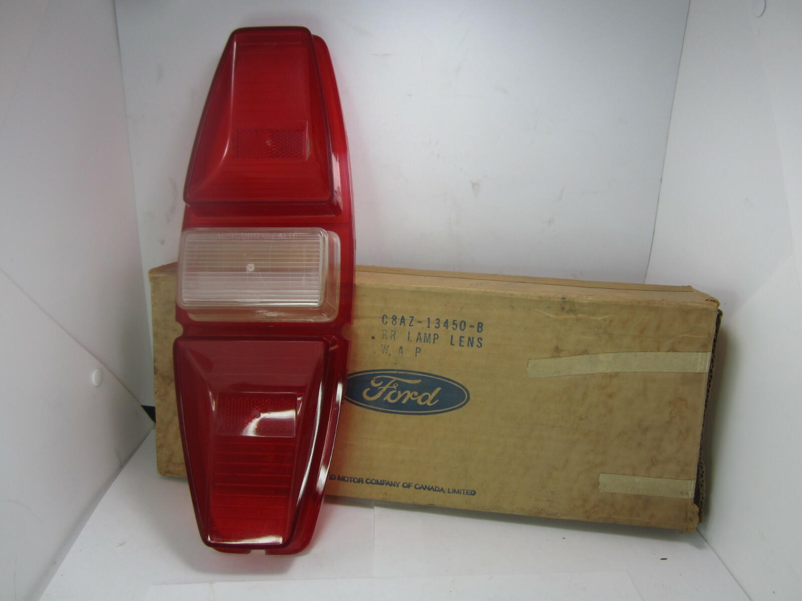 68 Ford Country Squire Sedan Ranch Wagon Tail Light Lense NOS C8AZ-13450-B 68 Ford Country Squire Sedan Ranch Wagon Tail Light Lense NOS C8AZ-13450-B