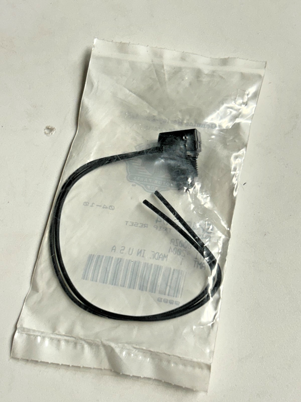 OEM H-D TRIP RESET SWITCH - 67488-04 OEM H-D TRIP RESET SWITCH - 67488-04
