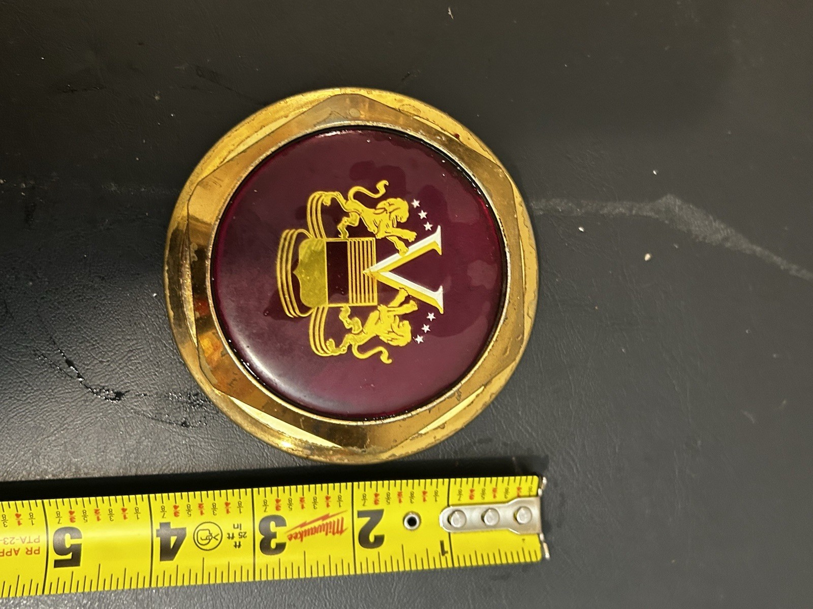 Vintage Prime / Vogue Tyre aftermarket wheel center cap Vintage Prime / Vogue Tyre aftermarket wheel center cap