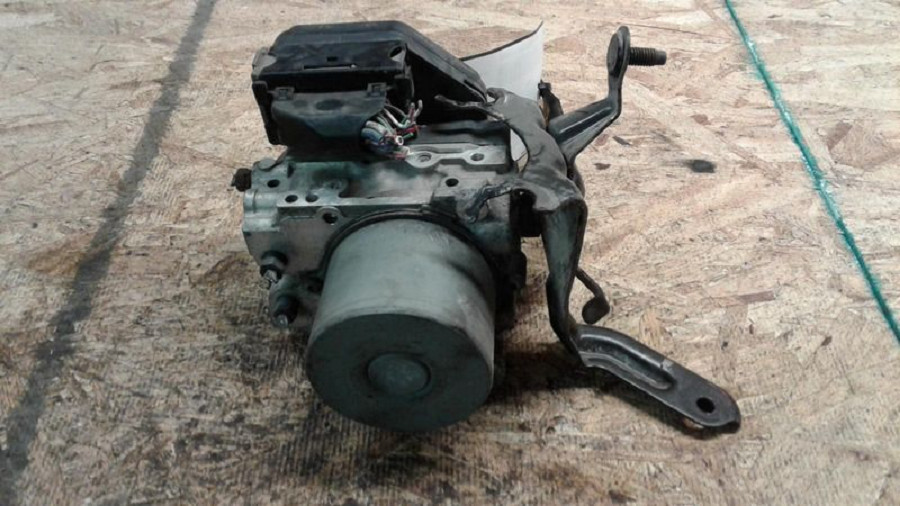 2009-2010 Pontiac Vibe ABS Anti Lock Brake Actuator Pump OEM