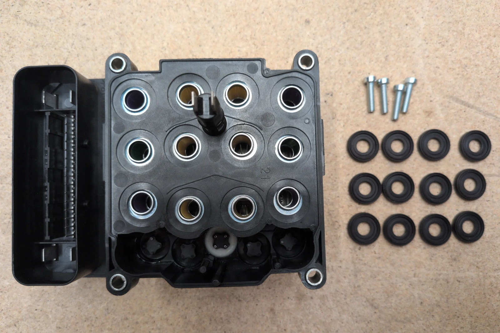 Hacoutiory ABS Electronic Brake Control Module EBCM 2011-2016 Cadillac SRX AWD