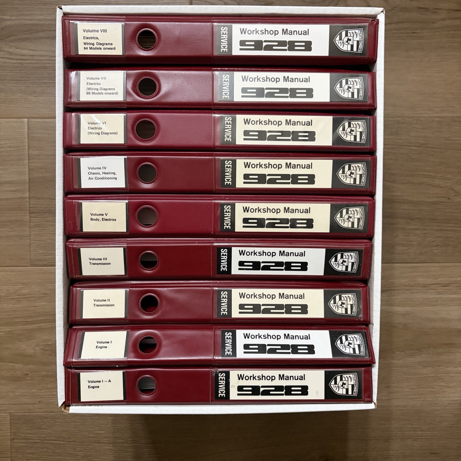 Porsche 928 Factory Workshop Service Manuals Complete 9-Volume Set Maroon Binder