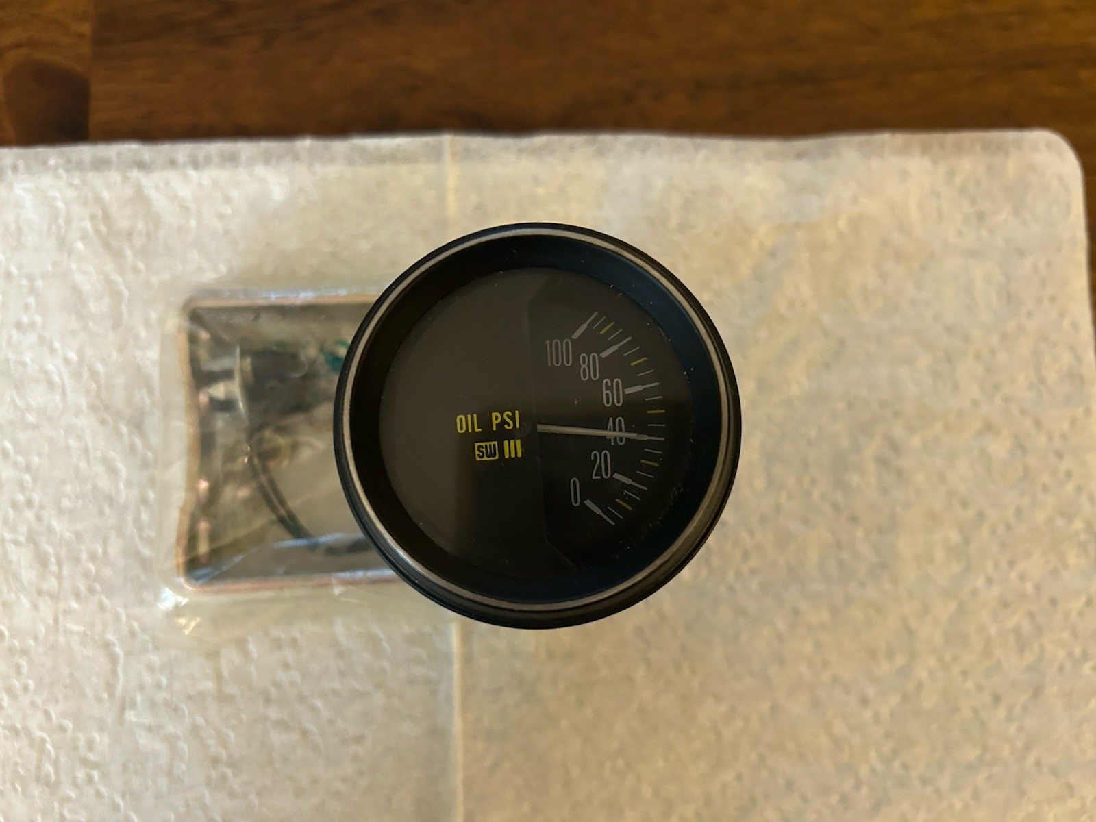 NOS Stewart Warner Stage 3 Oil Pressure Gauge Stage III NOS Stewart Warner Stage 3 Oil Pressure Gauge Stage III