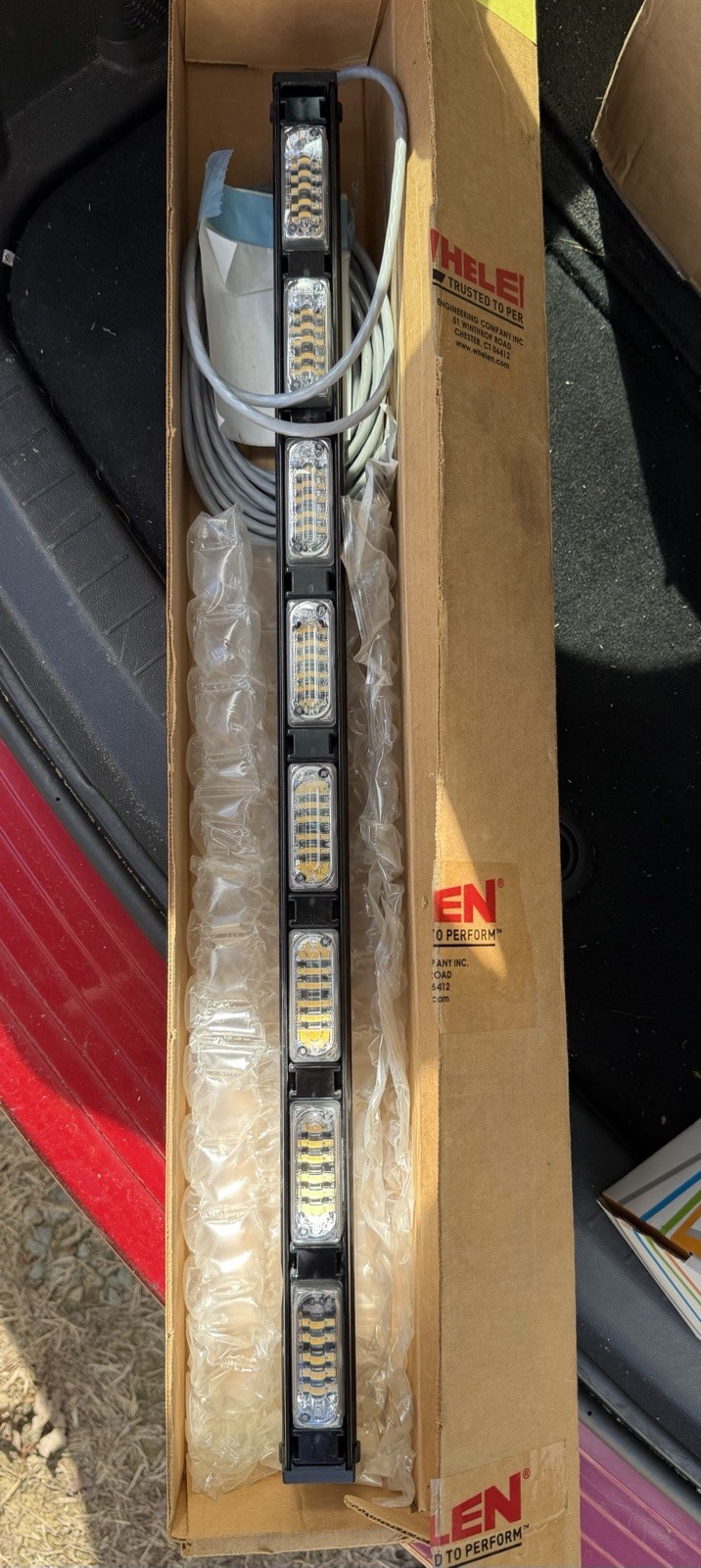 Whelen Traffic Advisor TADP8, Solid AMBER LED Lights, Open Box Whelen Traffic Advisor TADP8, Solid AMBER LED Lights, Open Box