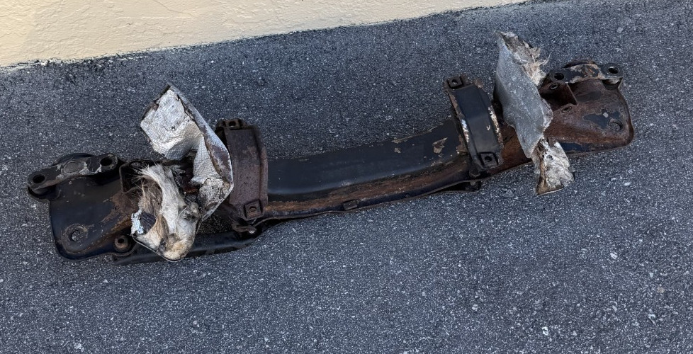 1978-86 Porsche 928S Front Subframe 928 Engine Cradle Crossmember 1978-86 Porsche 928S Front Subframe 928 Engine Cradle Crossmember