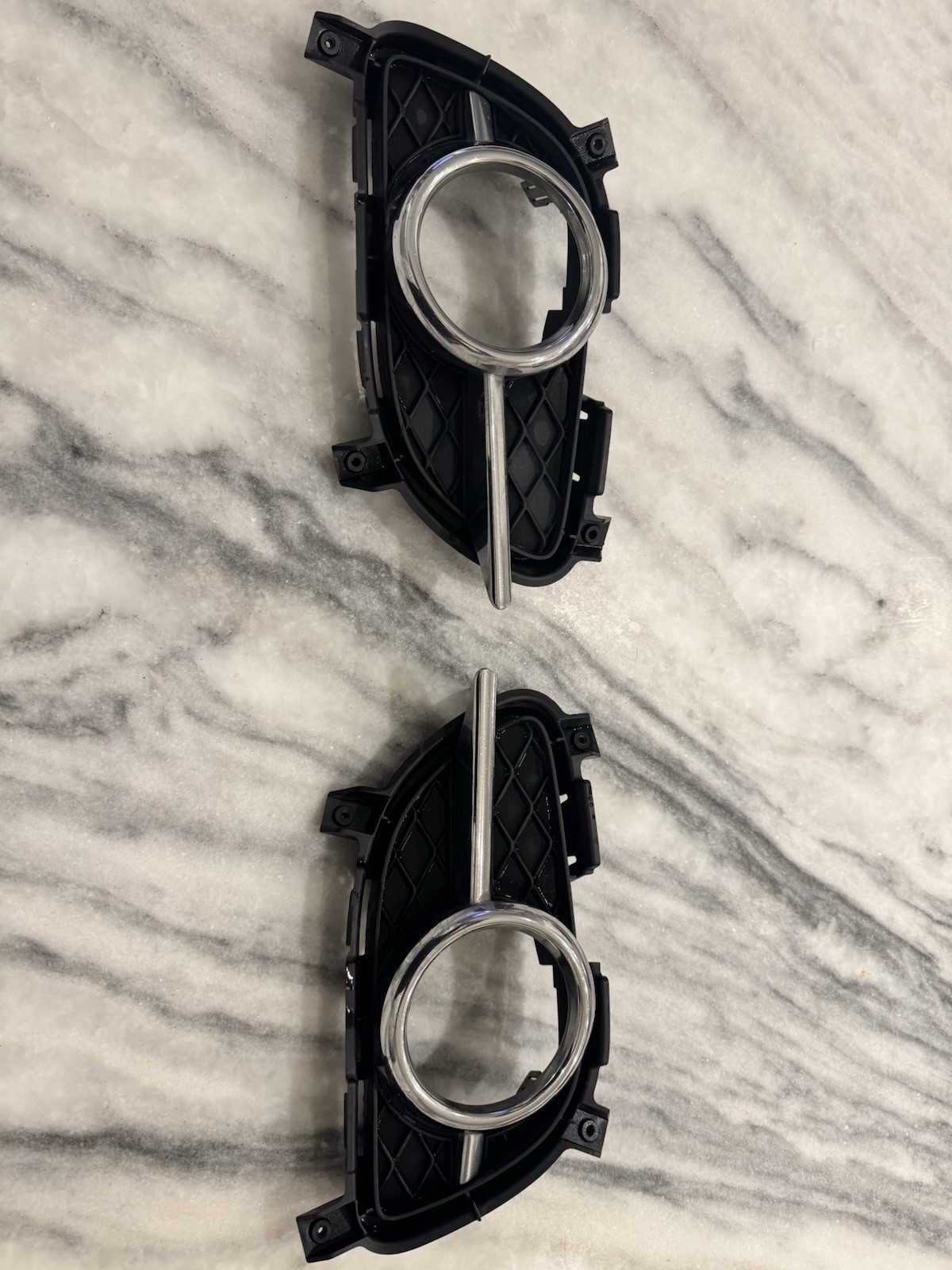 11-13 Infiniti G37 Coupe Journey OEM Fog Lights Finishers Bezels Left Right