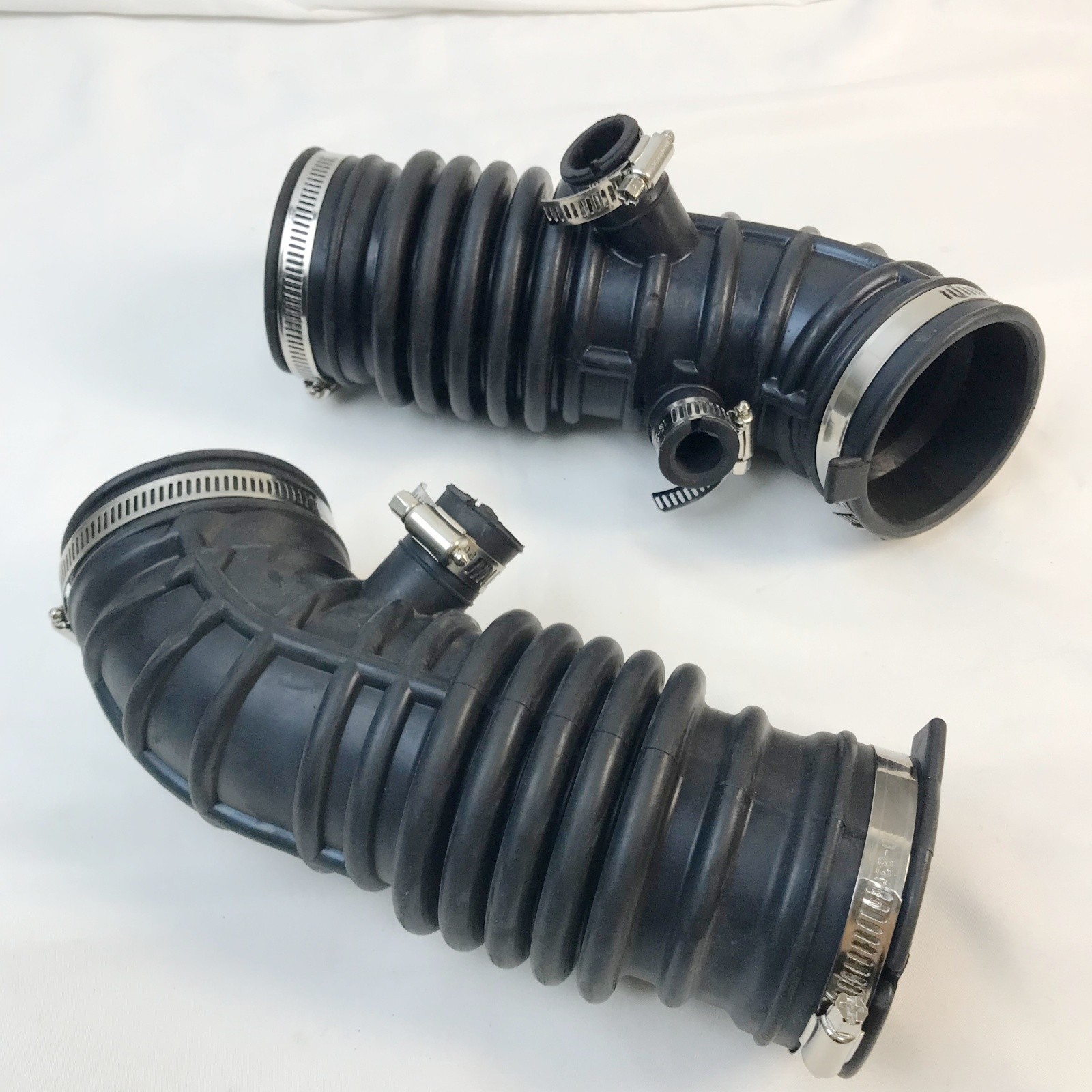 Left & Right Air Duct Tube For Infiniti G25 2011-2012 16576-JK01A 16576-JK01B
