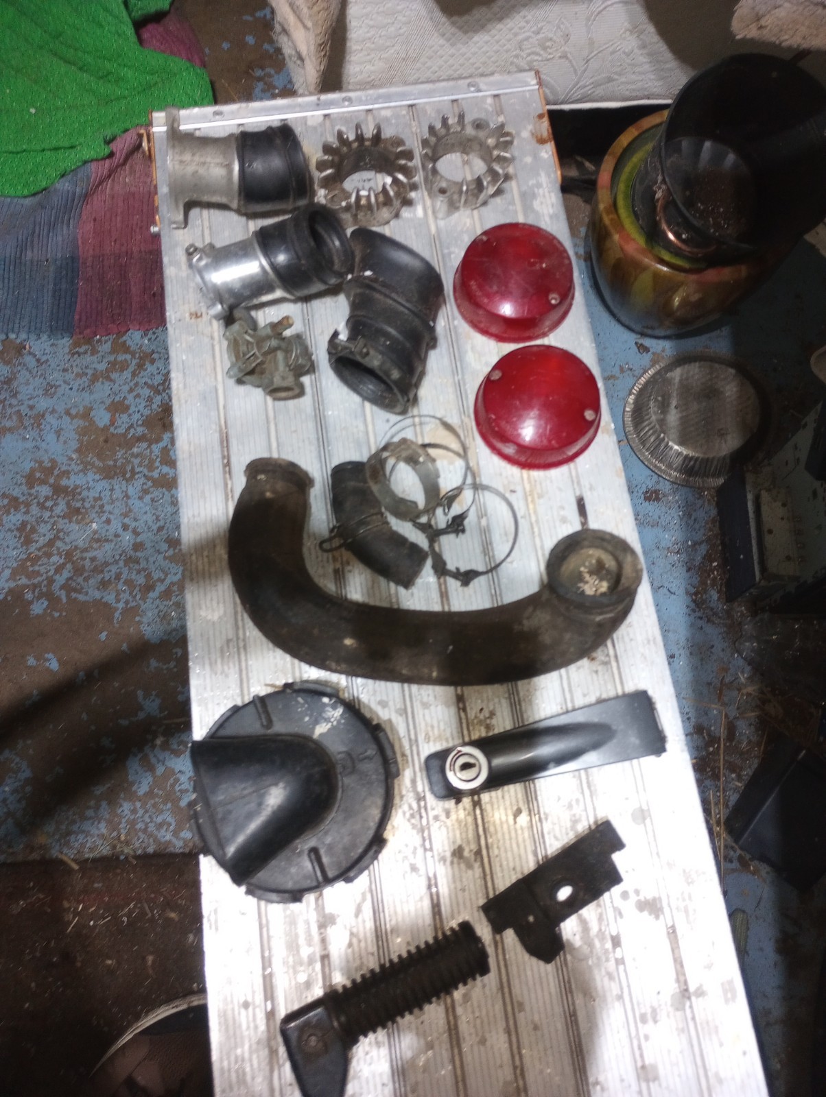 78 - 83 Honda GL500 CX500 OEM BIG Miscellaneous Parts Lot Misc LOT 78 - 83 Honda GL500 CX500 OEM BIG Miscellaneous Parts Lot Misc LOT