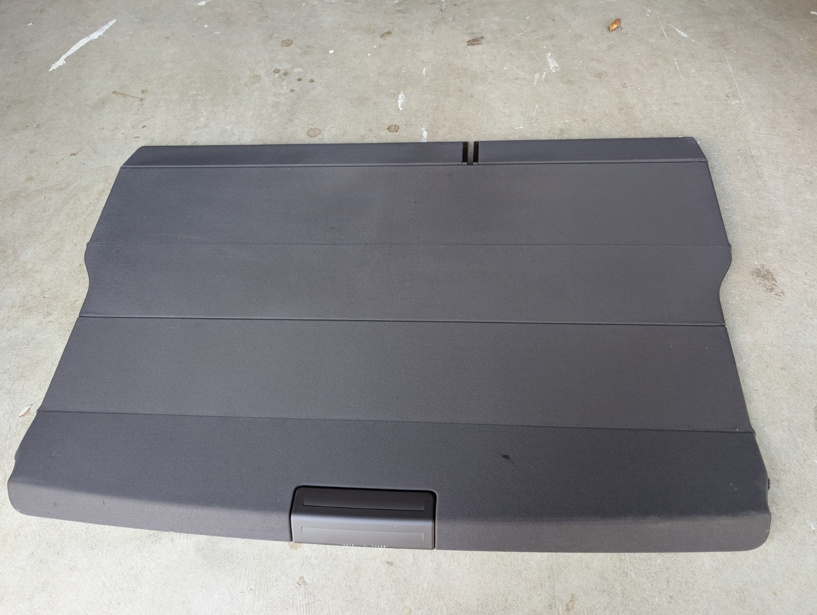 Land Rover Range Rover L405 Rear Cargo Cover Parcel Shelf Tray Ebony OEM Land Rover Range Rover L405 Rear Cargo Cover Parcel Shelf Tray Ebony OEM