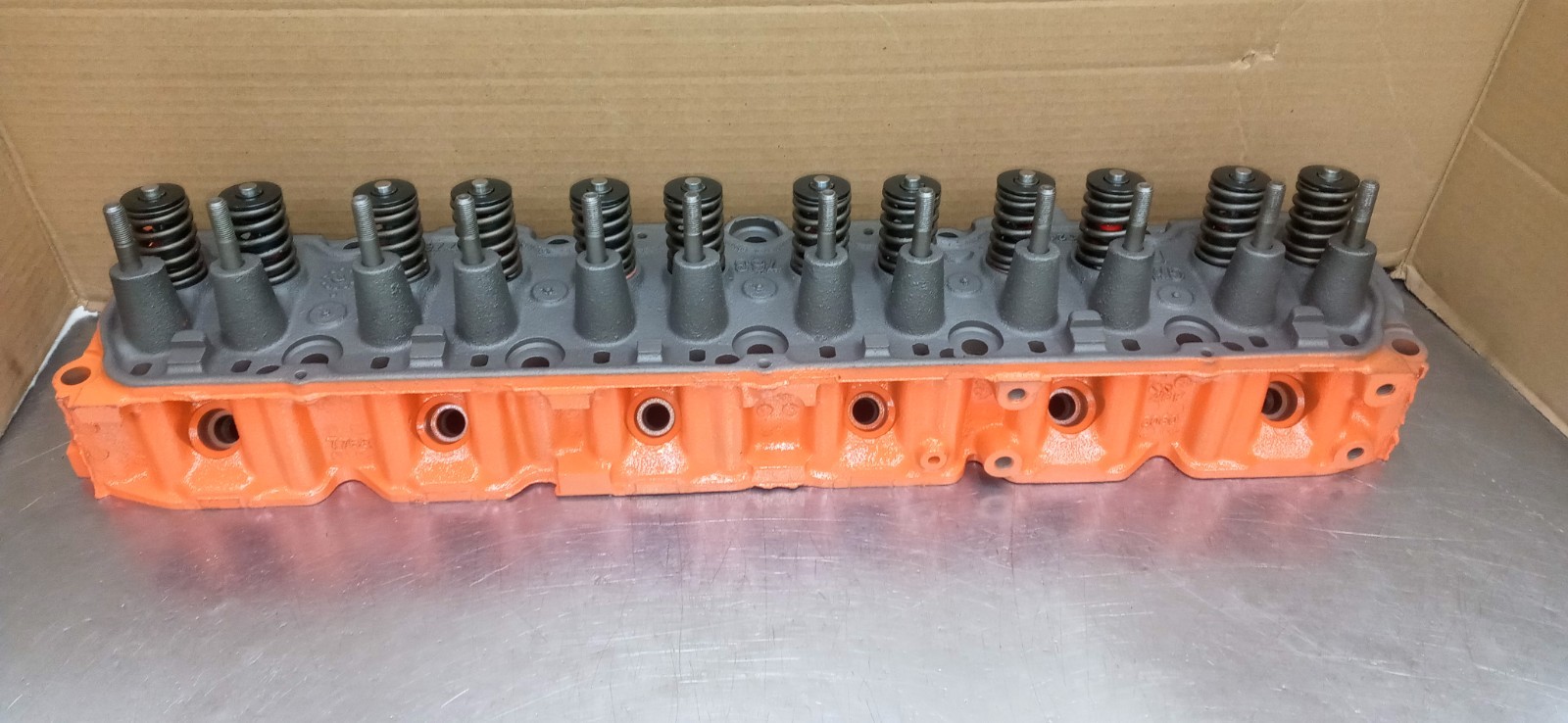 1965-72 ,230/250/292 Chevy Inline 6 Cylinder Head 3927763 1.94 ,1.6 valves 1965-72 ,230/250/292 Chevy Inline 6 Cylinder Head 3927763 1.94 ,1.6 valves
