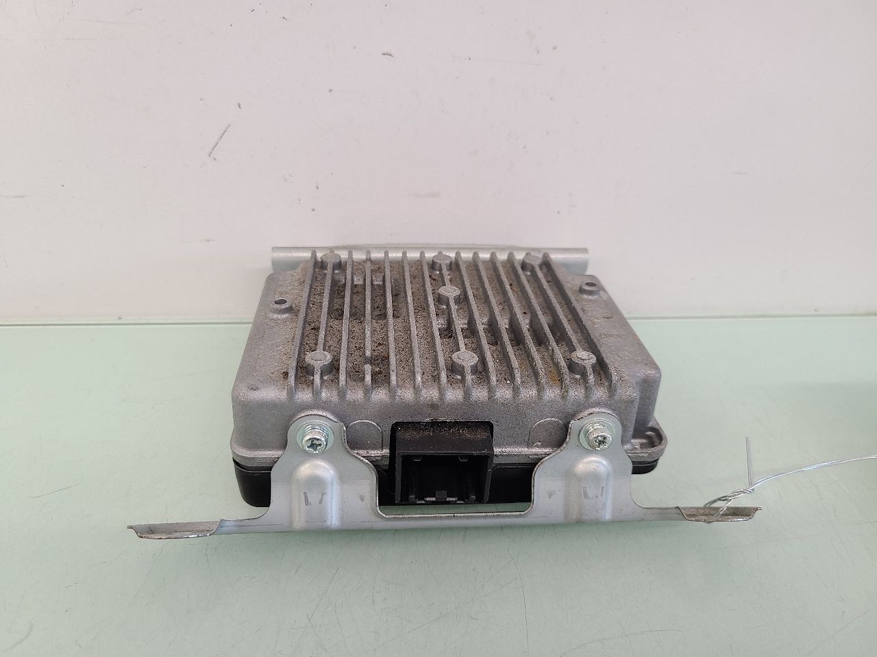Chassis ECM Power Supply Voltage Converter VIN W Fits 11-18 WRANGLER 590116