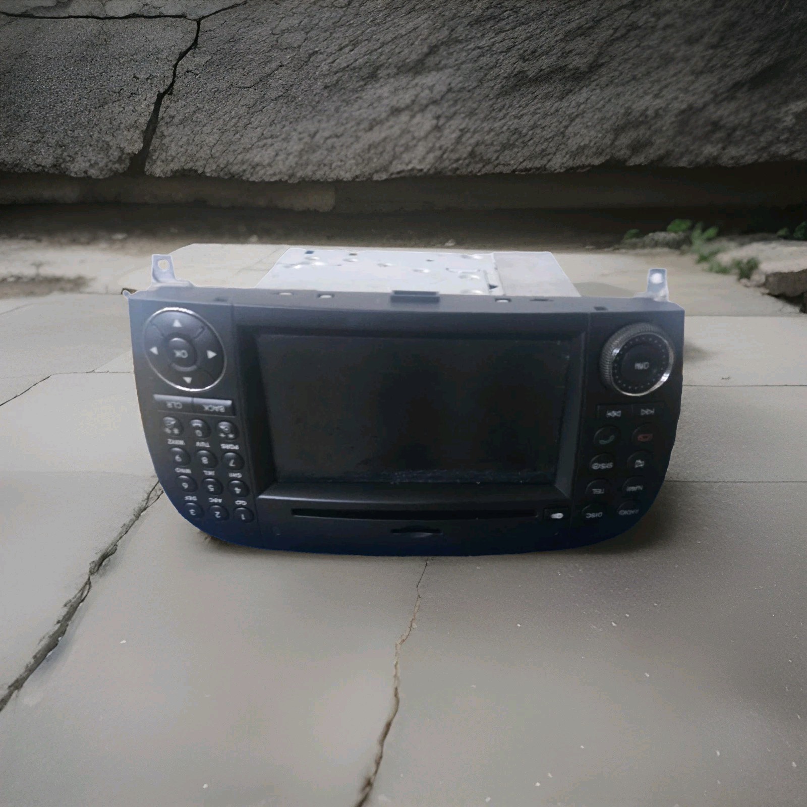 OEM Mercedes R230 COMAND NTG 2.5 Navigation Radio Head Unit SL550 SL63 AMG 09-12